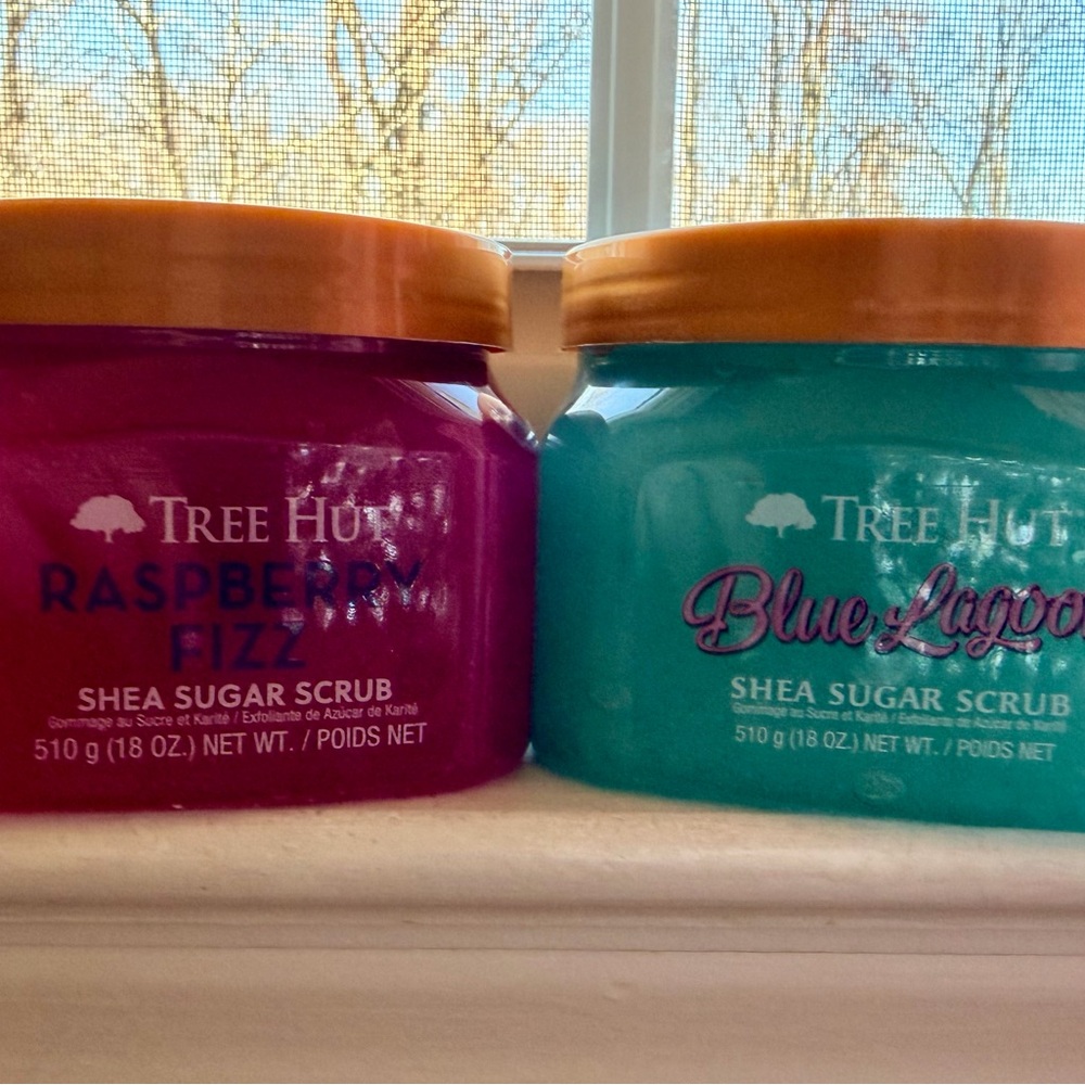 Tree Hut Raspberry Fizz & Blue Lagoon Shea Sugar Scrub Set